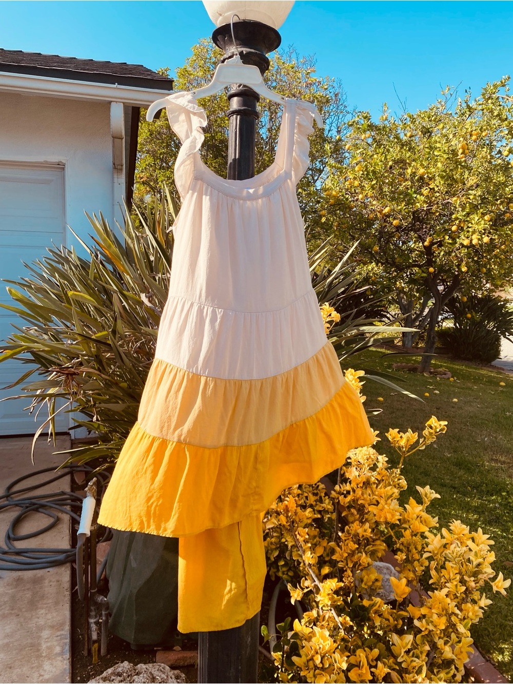 Moodie Tiered High Low Maxi Dress Cream Yellow Ombré Large